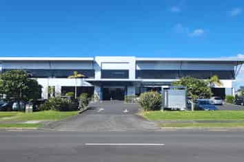 LOCATION, VIEWS AND CAR PARKING

