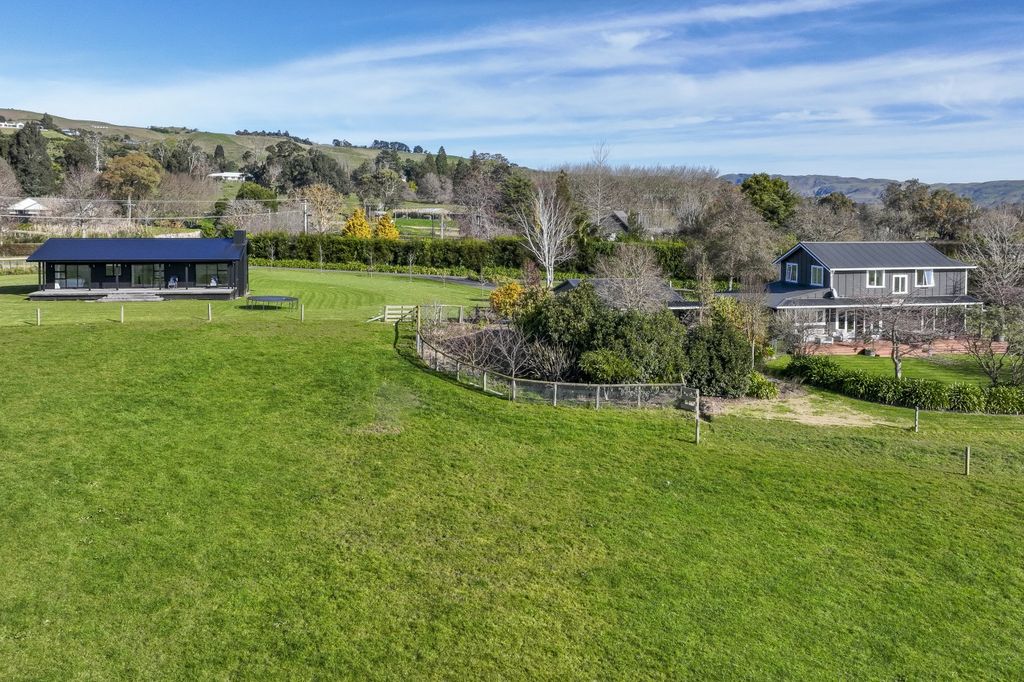 Property value 272 Middle Road, Havelock North realestate.co.nz