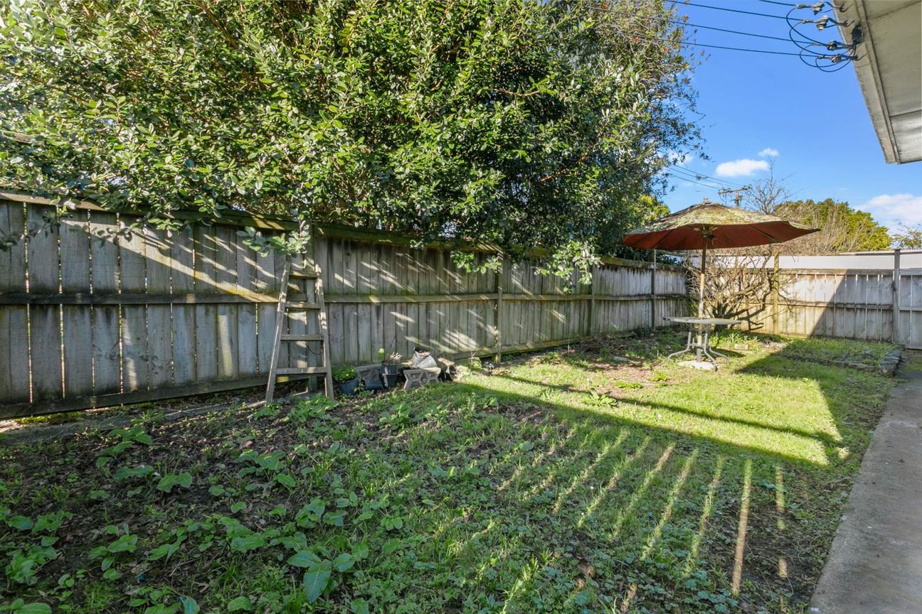 PRIME LOCATION: SUPERB ENTRY OR INVESTMENT! – pohled 2