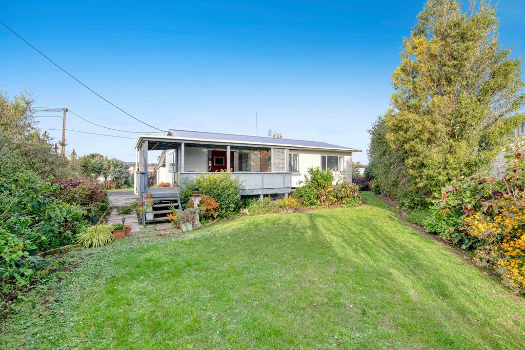 Sold 6 Parakai Avenue, Parakai realestate.co.nz