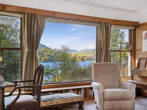 43 Okareka Loop Road, Lake Okareka