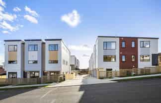 6/5 Chevis Place, Pakuranga