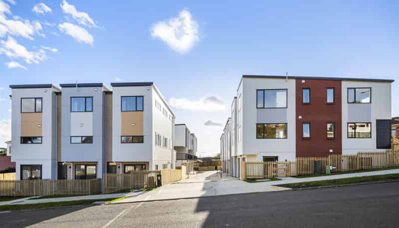 6/5 Chevis Place, Pakuranga