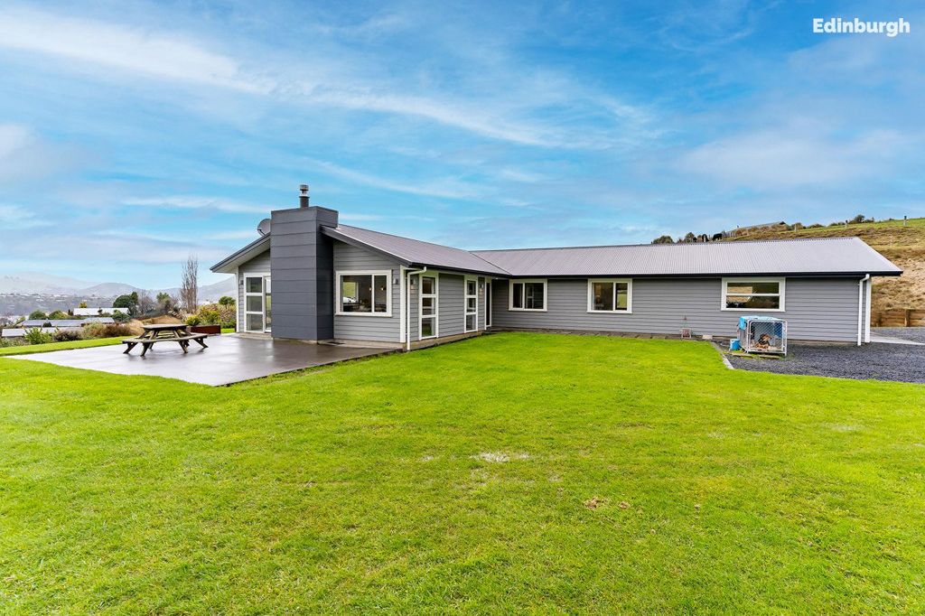 Sold 11 Kens Lane, Sawyers Bay realestate.co.nz