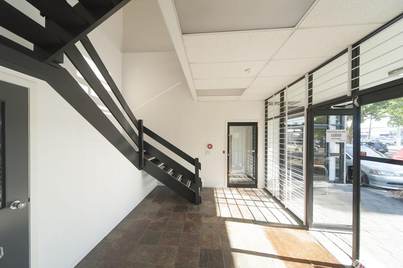 121sqm Office Space for Lease - Вид 3