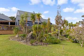 5562 State Highway 12, Arapohue