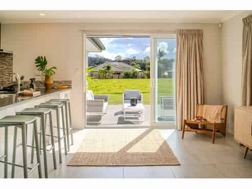 6 Halyard Loop, Haruru