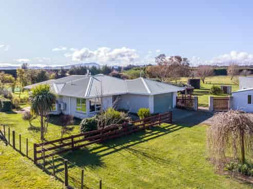 126 Paierau Road, Opaki