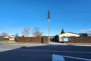 Versatile Corner Site Available 