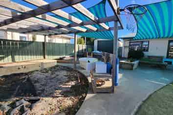 Versatile Corner Site Available 
