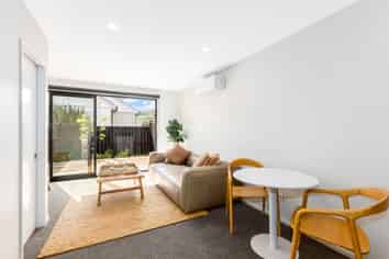 349  Cambridge Terrace, Naenae
