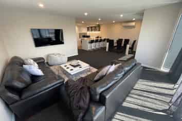 Nelson & Bays - Address withheld