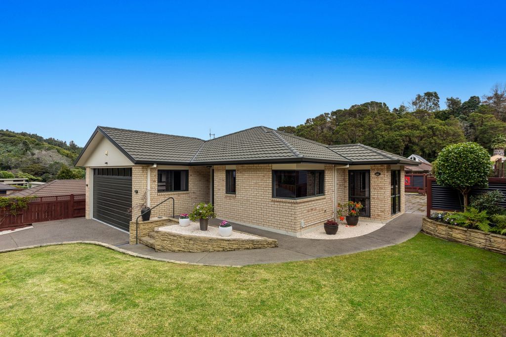 Sold 32 White Horse Drive, Whakatane realestate.co.nz