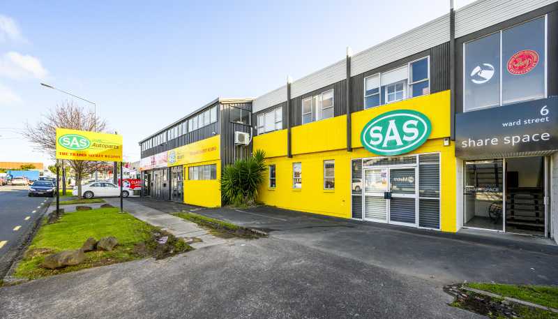 13 Puriri Street, New Lynn