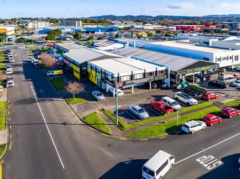 Prominent corner site investment with upside