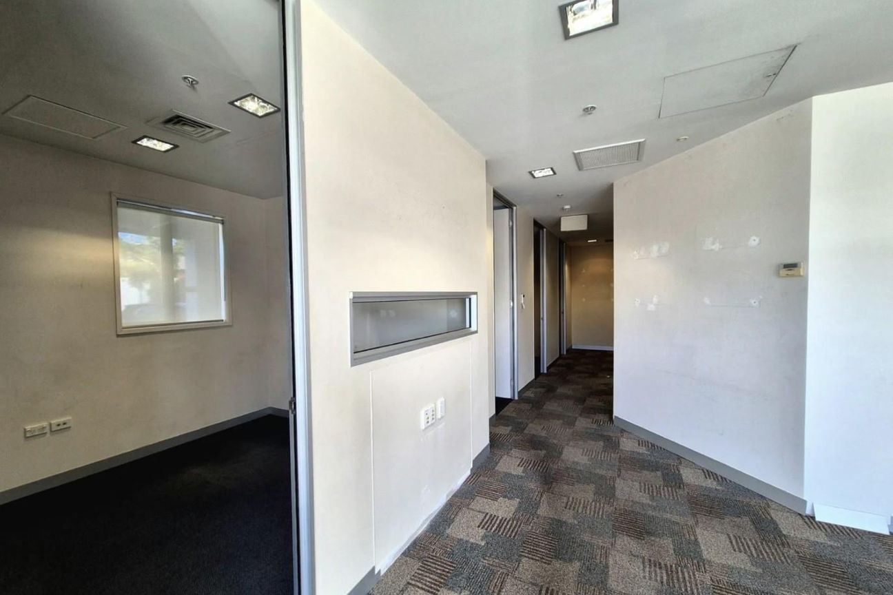 Te Atatu Peninsula Modern Retail/Office - More