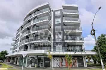 Te Atatu Peninsula Modern Retail/Office