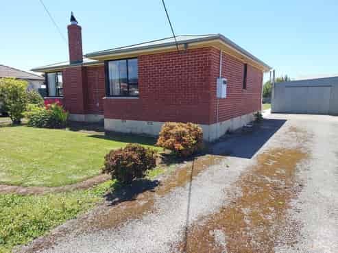 11 Rugby Street, Waimate