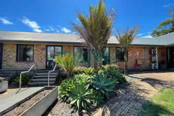 CBRE - Otahuhu Office with Ample Parking