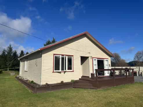 4 Ellis Road, Benneydale