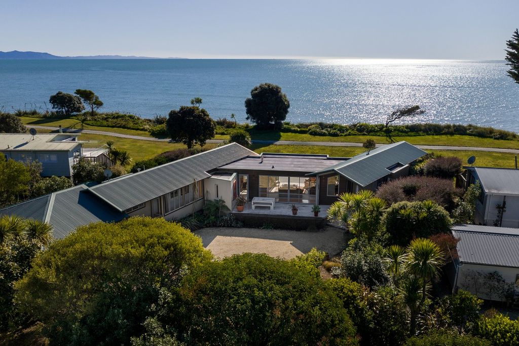 Sold 42 Selwyn Street, Pohara realestate.co.nz