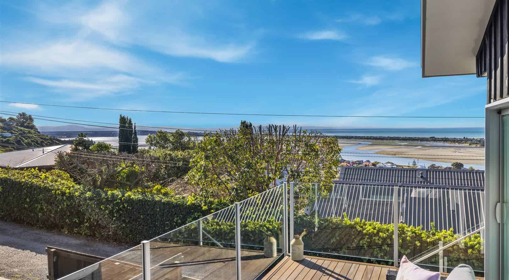 74 Moncks Spur Road, Redcliffs, Christchurch City For Sale