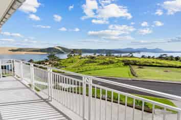 28 Opononi Heights Drive, Opononi