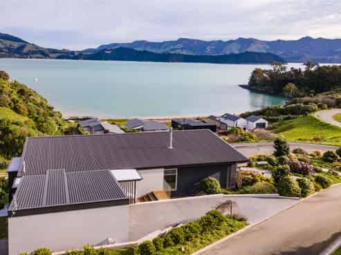 7 Te Wharau Lane, Charteris Bay