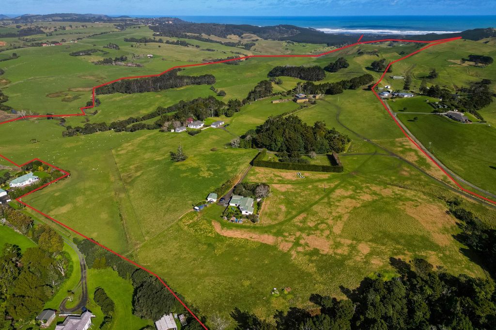 Sold 171 Fletcher Road, Waimauku realestate.co.nz