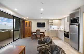 412 Garden Court, 7 Adelaide Street, Queenstown