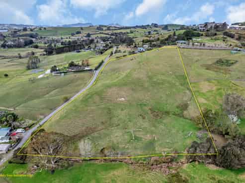 66A Valley View Road, Otaika