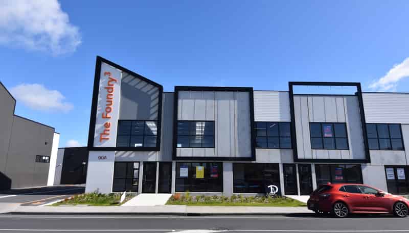 39/90A Hobsonville Road, Hobsonville