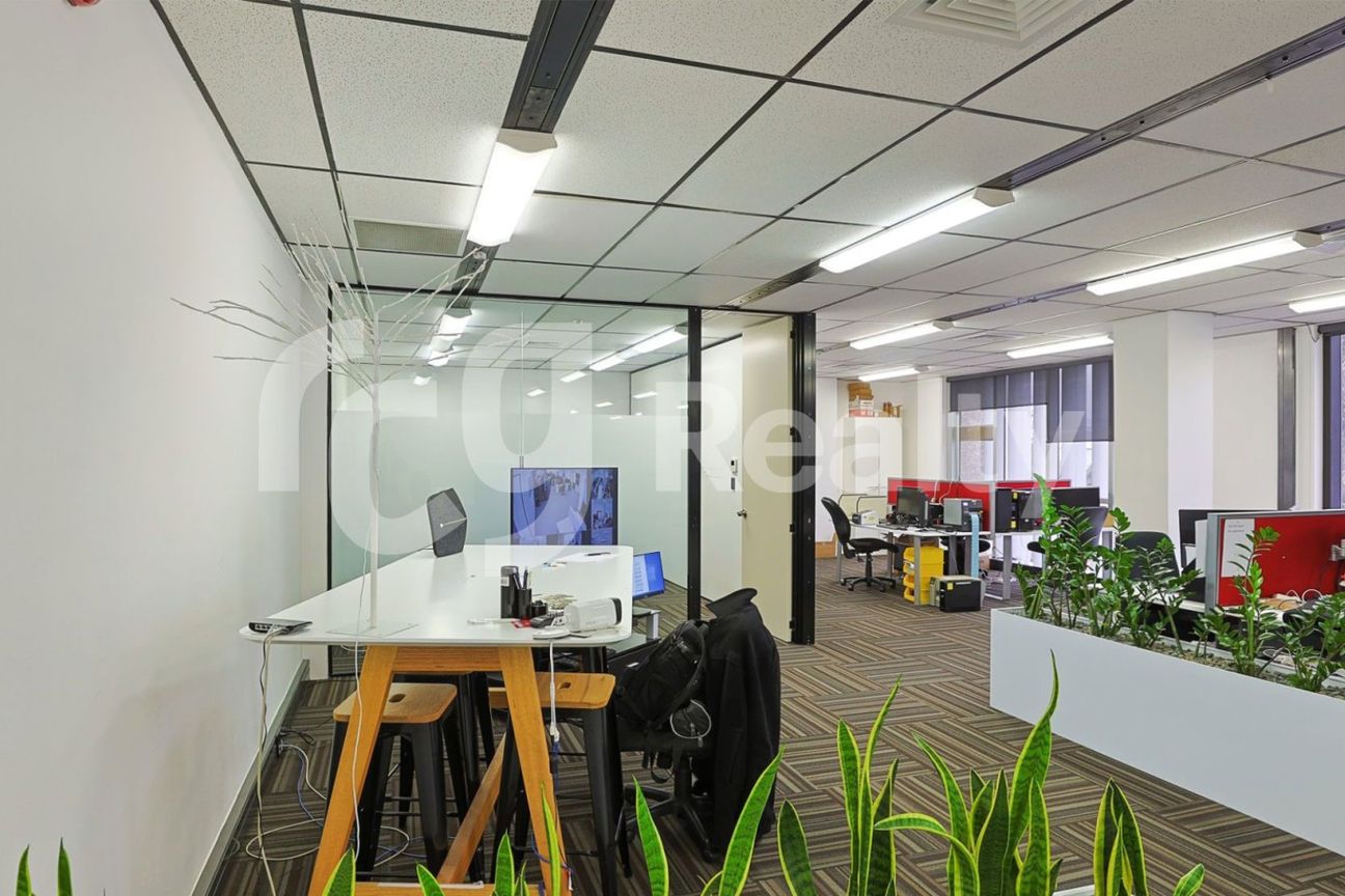 Office With a View | 181sqm | Newmarket - Vista 3