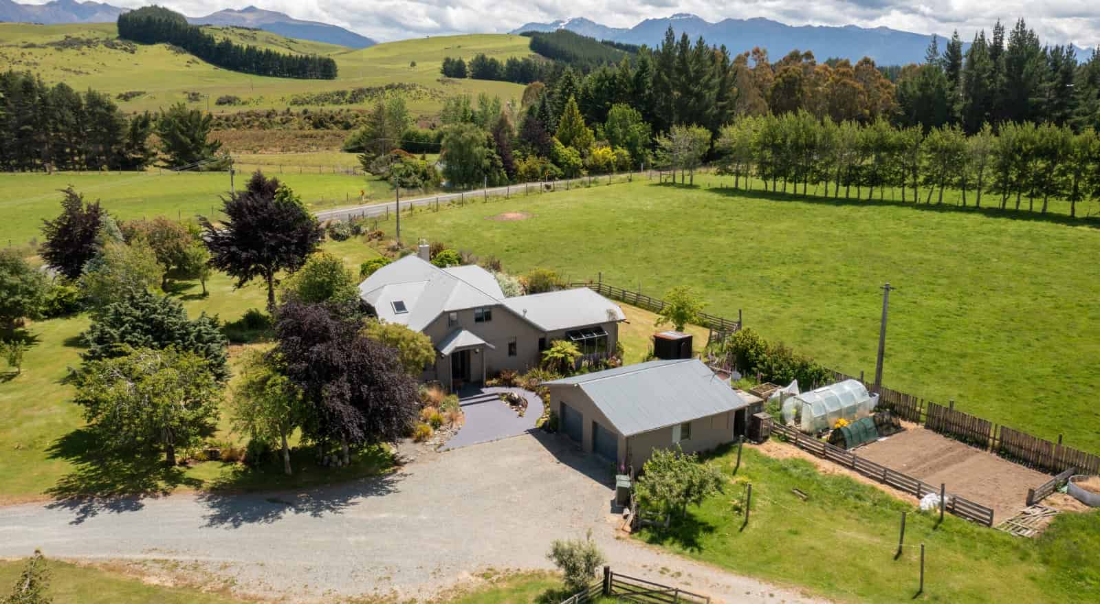 615A Te Anau Mossburn Highway, Te Anau, Southland For Sale