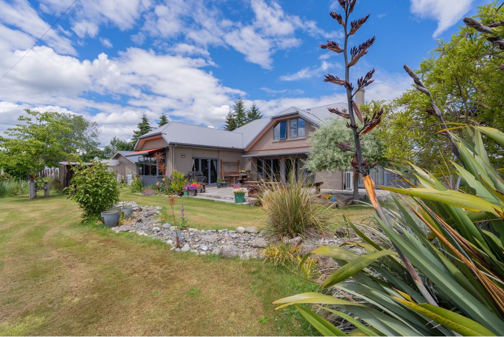 615A Te Anau Mossburn Highway, Te Anau, Southland For Sale