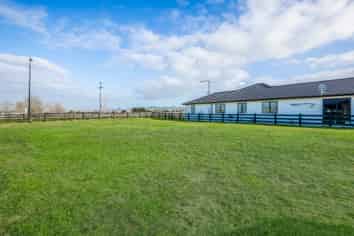 3 Munro Oak Lane, Clevedon