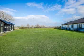 3 Munro Oak Lane, Clevedon