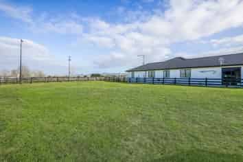 3 Munro Oak Lane, Clevedon