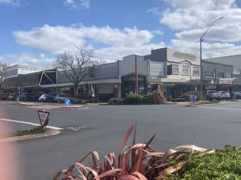 Corner site - Great CBD location