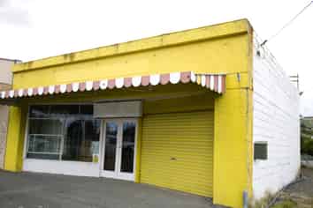 Business Opportunity/ Storage Unit