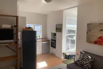 Auckland - Address withheld