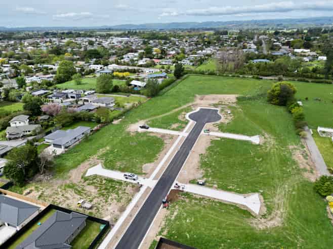 67 Lincoln Road, Carterton
