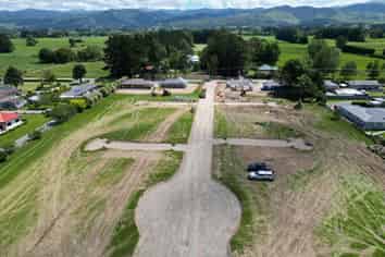 67 Lincoln Road, Carterton