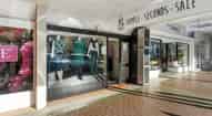 Open gallery