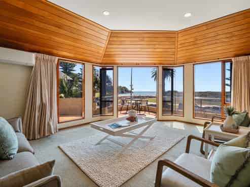 32 Marine Parade, Mount Maunganui