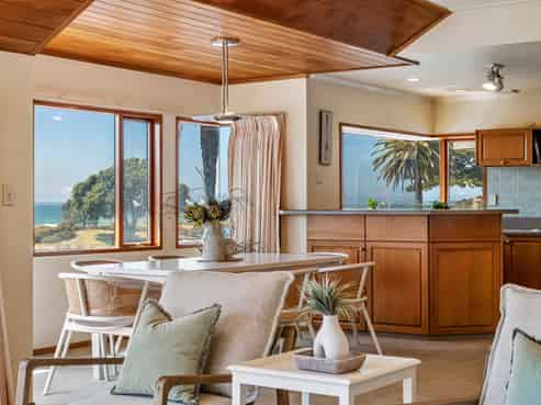 32 Marine Parade, Mount Maunganui