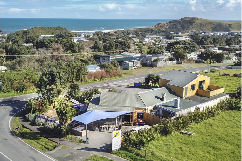 1 Sea View Road, Baylys Beach, Kaipara For Sale realestate.co.nz