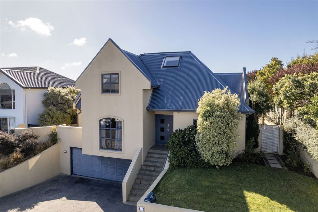 Sold 105 Penruddock Rise, Westmorland realestate.co.nz