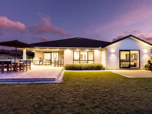 285 Fairview Drive, Akatarawa