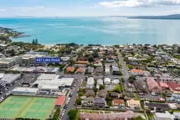 Takapuna Retail For Sale